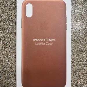 iPhone X/XS Max saddle brown leather case